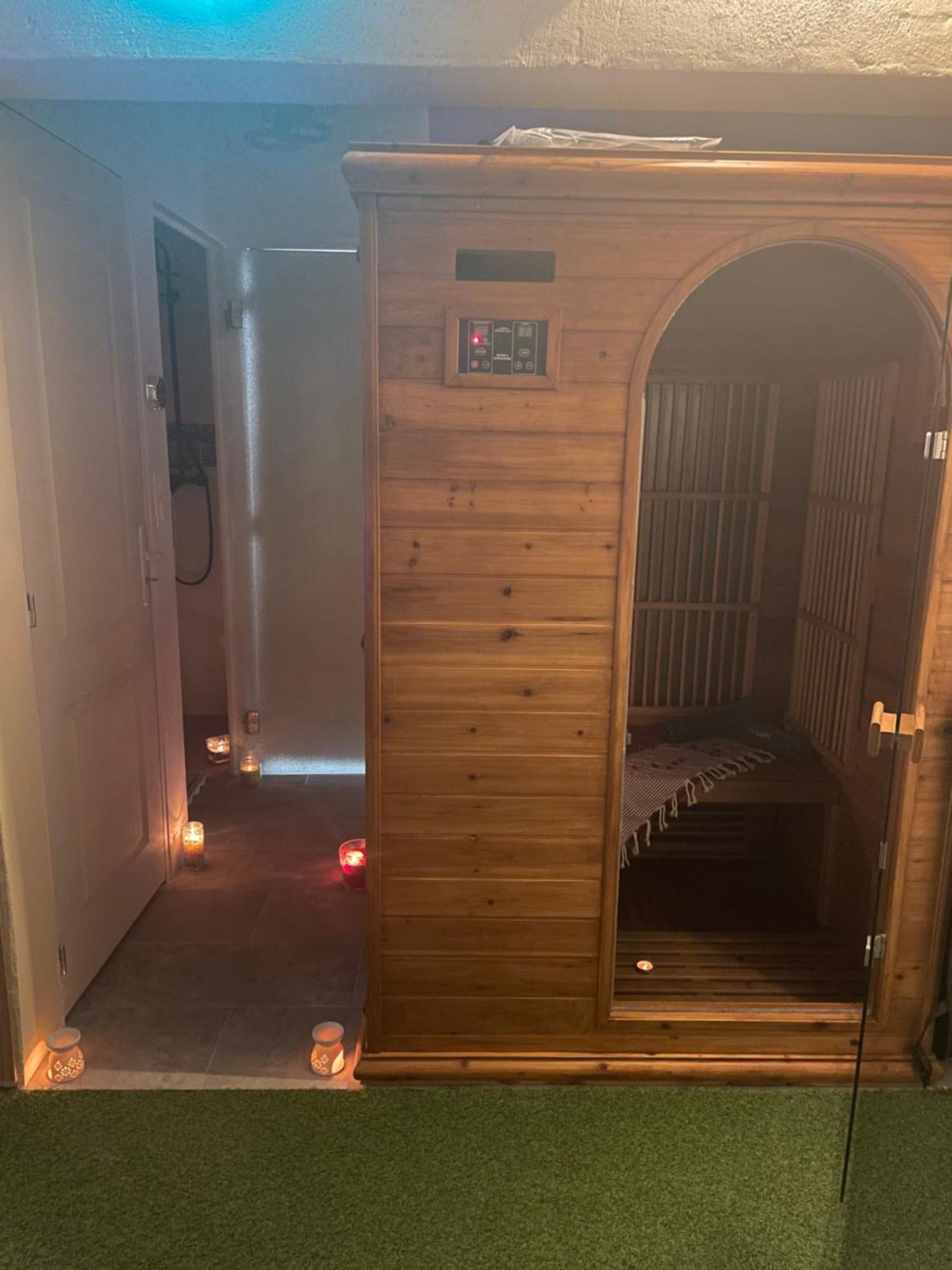 Houdarling Chalet Et Spa Hammam Jacuzzi Et Sauna 尼姆 外观 照片